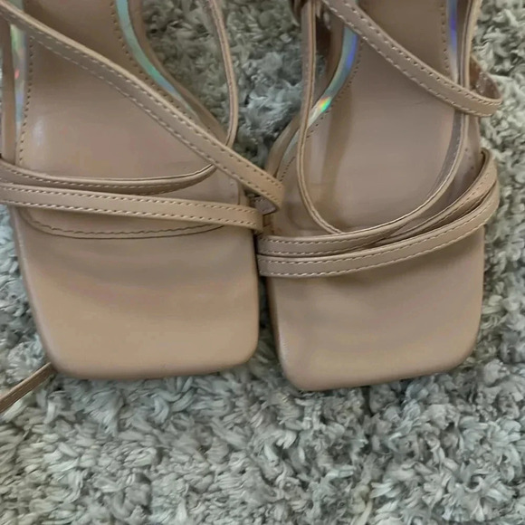 Liliana/ mixx heels - Picture 4 of 7